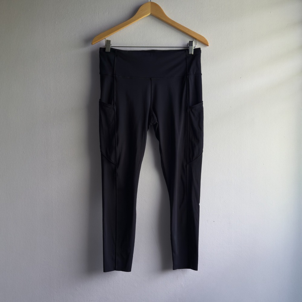 Lululemon Fast and Free High Rise Leggings Women 10 Black Pockets Athletic 25in